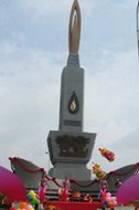 в г.вунгтау (вьетнам) открыт памятник нефтяникам