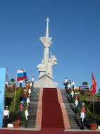 делегация «зарубежнефти» приняла участие в открытии мемориального комплекса «камрань»